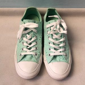 ✨ Teal Converse